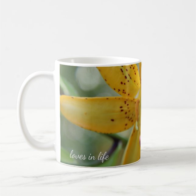 Taza De Café Flor Lirio Pequeño (Izquierda)