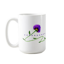 Flor Morada En Una Vid
