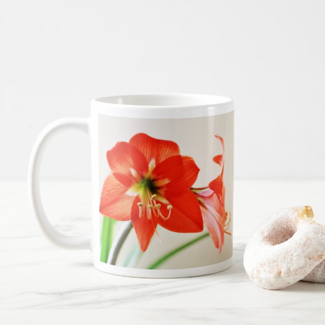 Taza De Café Flor roja del Amaryllis (Con donut)