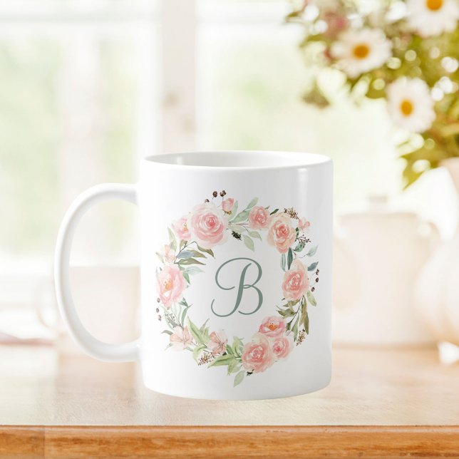 Taza De Café Flor rosa pastel monogramada (In situ Kitchen table)