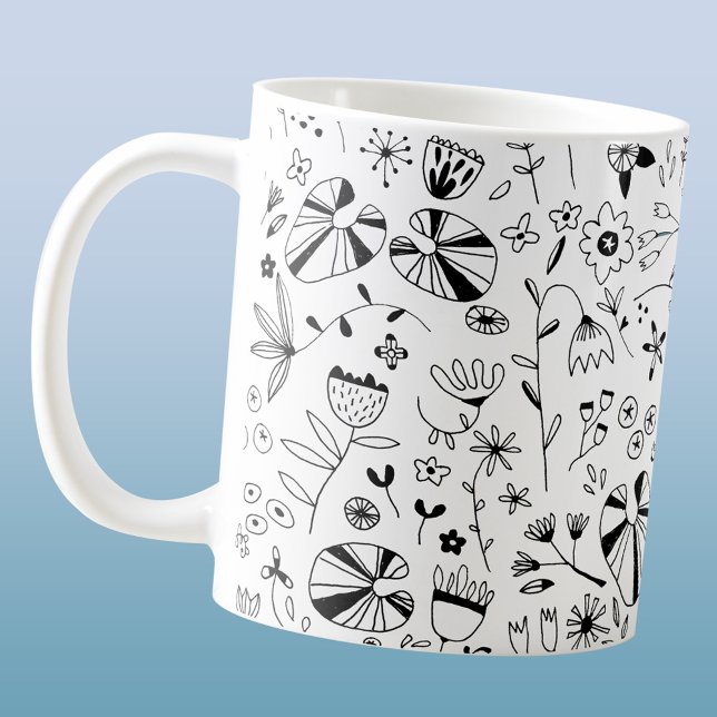 Taza De Café Flor salvaje Monocromo moderno (Modern floral botanical black and white pattern mug)