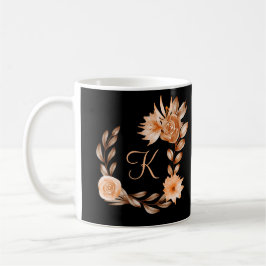 Taza De Café Floral negro, marrón y melocotón monogramado
