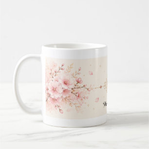 Taza de café floral romántico de flor de cerezo