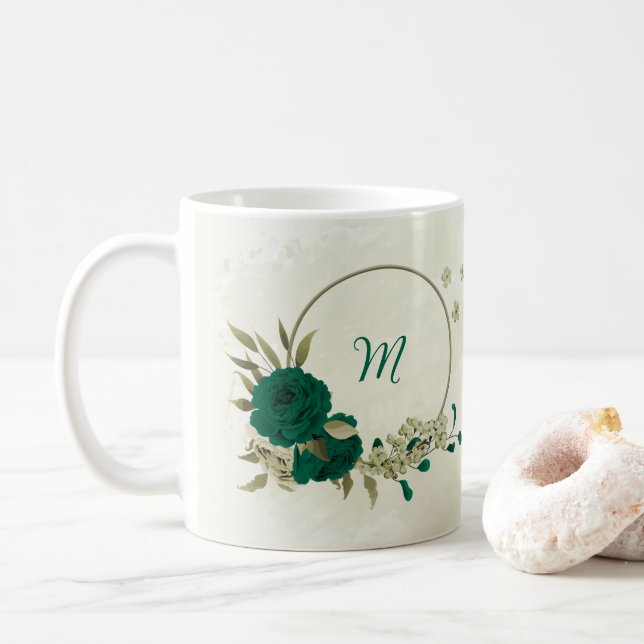 Taza De Café flores beige verde esmeralda  (Con donut)