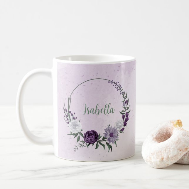 Taza De Café Flores blancas moradas románticas y follaje (Con donut)