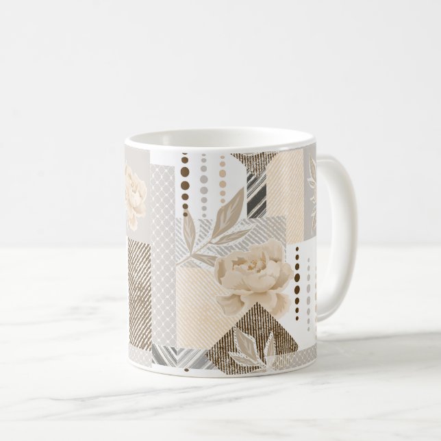 Taza De Café Flores de crema sobre blanco (Anverso derecho)