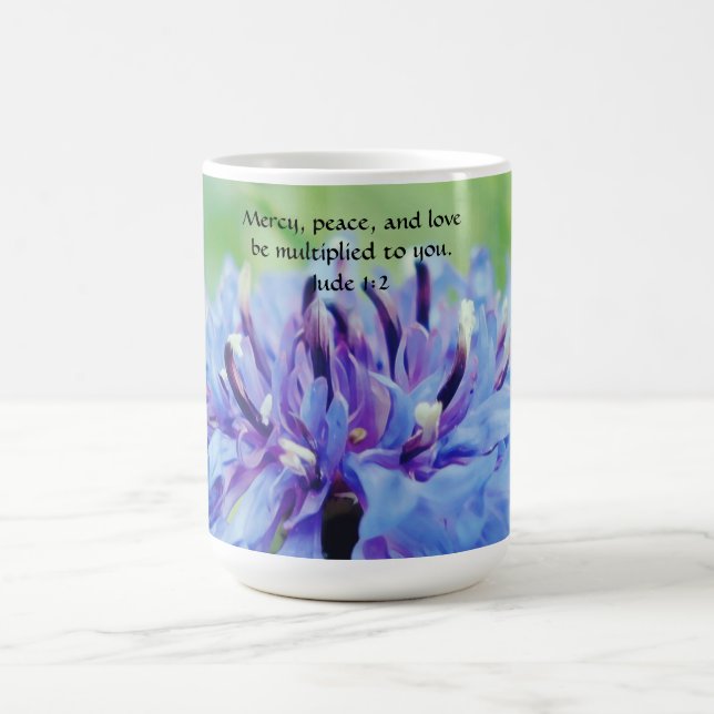 Taza De Café Flores de flor azul Jude Faith (Centro)