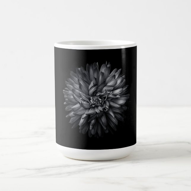 Taza De Café Flores De Patio Trasero En Blanco Y Negro 20 (Centro)