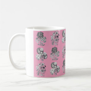 Taza De Café Flores monocromas sobre fondo rosa