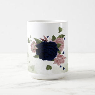 Taza De Café flores rosadas y azules marino con follaje