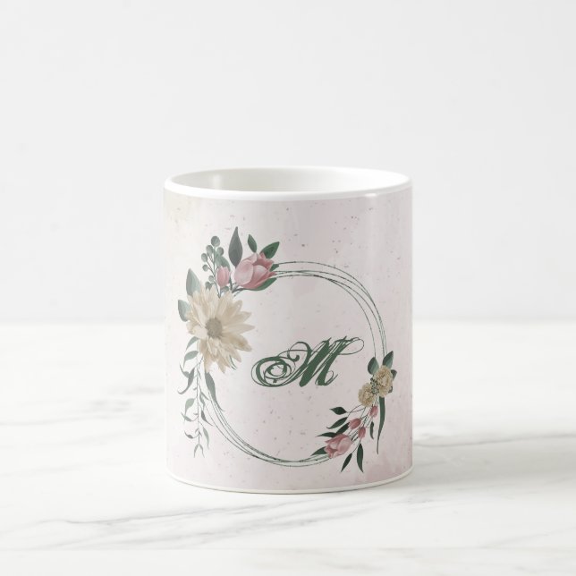 Taza De Café flores rosadas y champán con follaje (Centro)