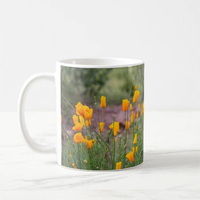Taza De Café flores silvestres hermosas y aromáticas que crecen (Izquierda)