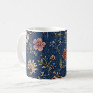 Taza De Café Flores silvestres lisas bordadas sobre fondo de me