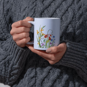 Taza De Café Flores silvestres veraniegas en acuarela colorida