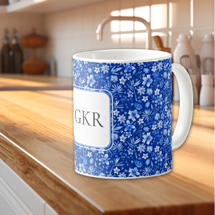 Taza De Café Flores y hojas de cobalto azul Monograma Patrón 11
