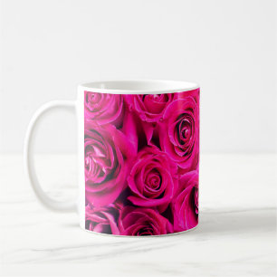 Taza De Café Fondo de rosas de flores rosadas