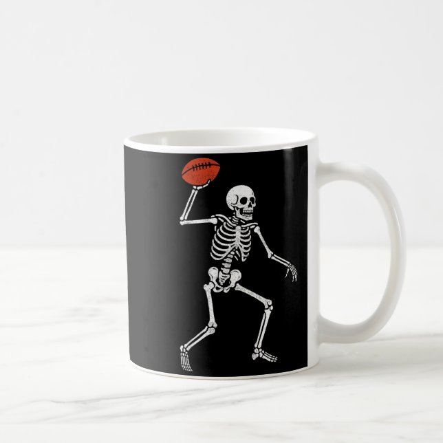 Taza De Café Football Skeleton Playing Football Halloween Skull (Derecha)