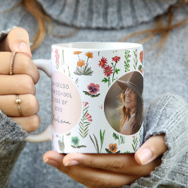 Taza De Café Foto de graduación de Chica de flores silvestres