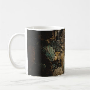 Taza De Café Foto de la pila de hojas variadas