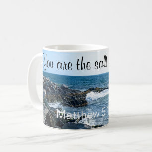 Taza De Café Foto de la Sal oceánica del Verso de la Biblia de 