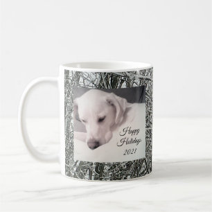 Taza De Café Foto de Perro Blanco lindo que tiene el perezoso d