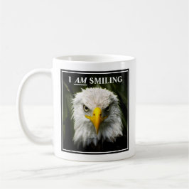 Taza De Café Foto divertida de águila gruñona sonriendo