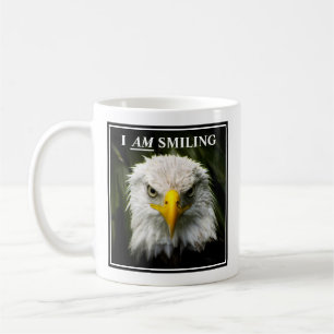 Taza De Café Foto divertida de águila gruñona sonriendo