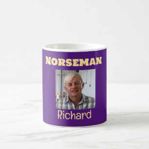 Taza De Café Foto Personalizado de Norseman morado y dorado