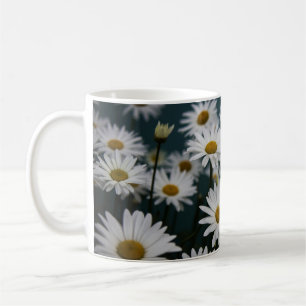 TAZA DE CAFÉ FOTOGRAFÍA DE SHALLOW FLOWERS