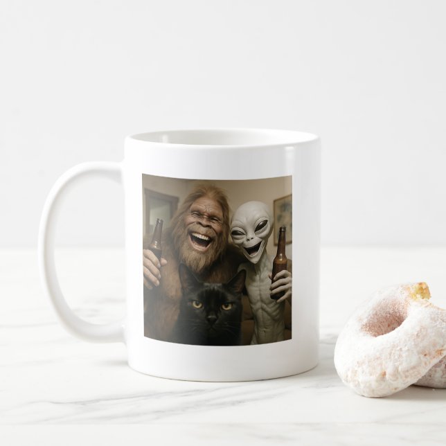 Taza De Café Fotografía divertida con OVNI del gato Alien Selfi (Con donut)