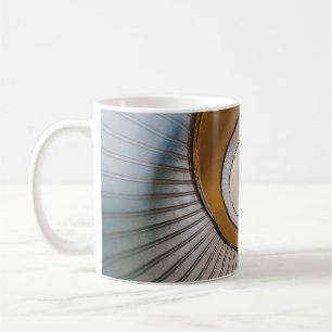 Taza De Café Fotografía en ángulo bajo de la escalera de espi