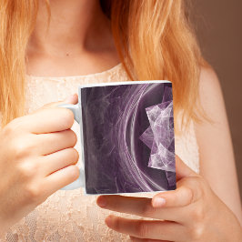 Taza De Café Fractal de estrella morada monogramada oscura
