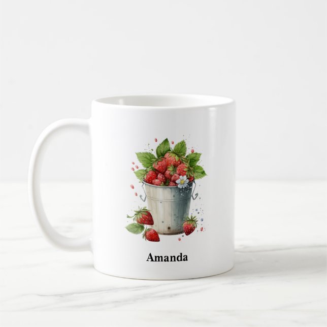 Taza De Café Fresas frescas recolectadas en un cubo (Izquierda)