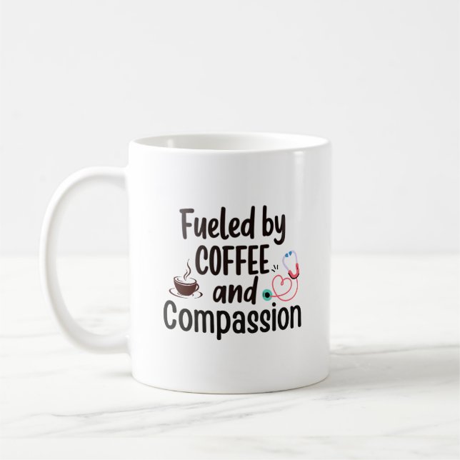 Taza De Café Fueled by Coffee & Compassion – CNA (Izquierda)