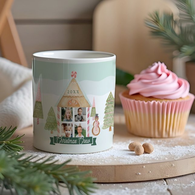 Taza De Café Fun Candy Gingerbread Navidades de la Casa 4 Foto (Fun Candy Gingerbread House Christmas Crew 4 Photo Coffee Mug)