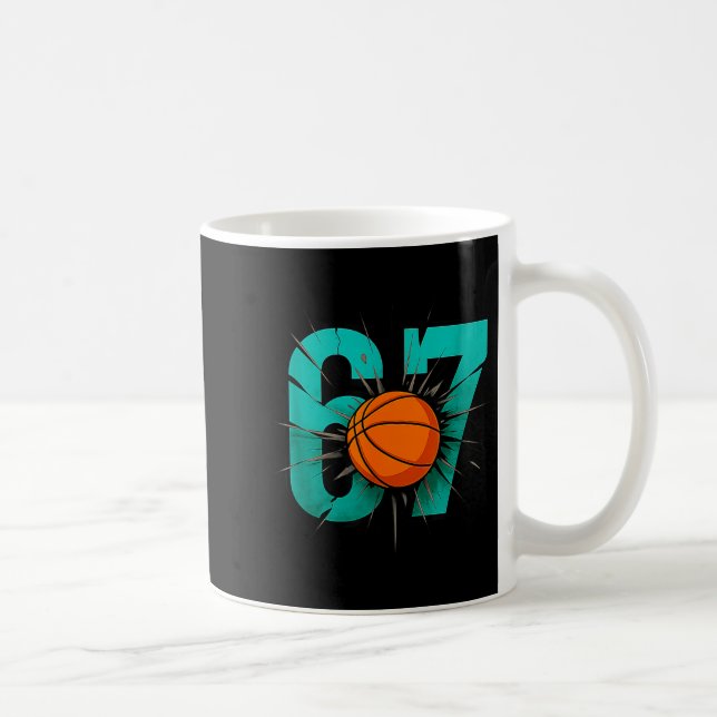 Taza De Café Funny Basketball 67 Six Seven 6 7 Outfits For Boys (Derecha)