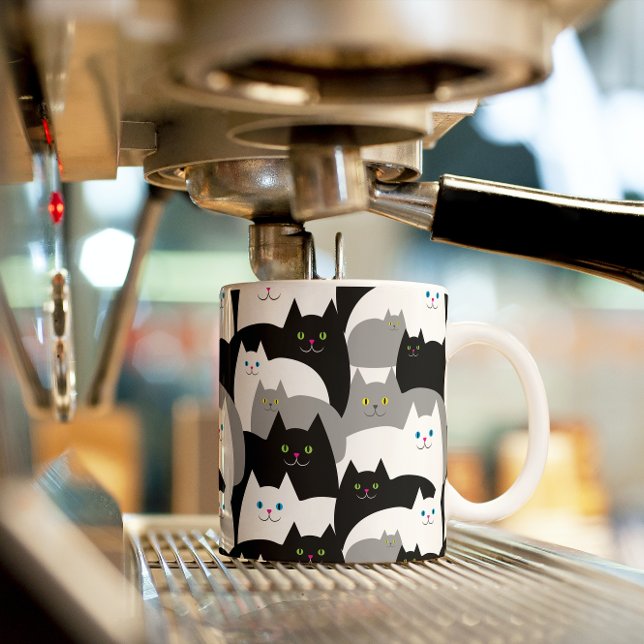Taza De Café Funny Black Gray and White Kitty Cat Pattern (Subido por el creador)