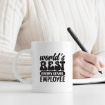 Taza De Café Funny del mejor empleado de nivel básico del mundo<br><div class="desc">Este divertido diseño seguramente traerá risas por toda la oficina. ¡Perfecto regalo para la mordaza de oficina continua!</div>