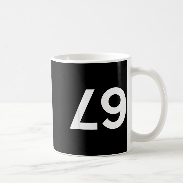 Taza De Café Funny Ide Down Backwards 67 Meme  (Derecha)