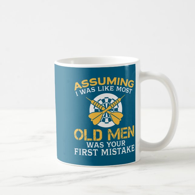 Taza De Café Funny Old Men Who Loves Darting  (Derecha)