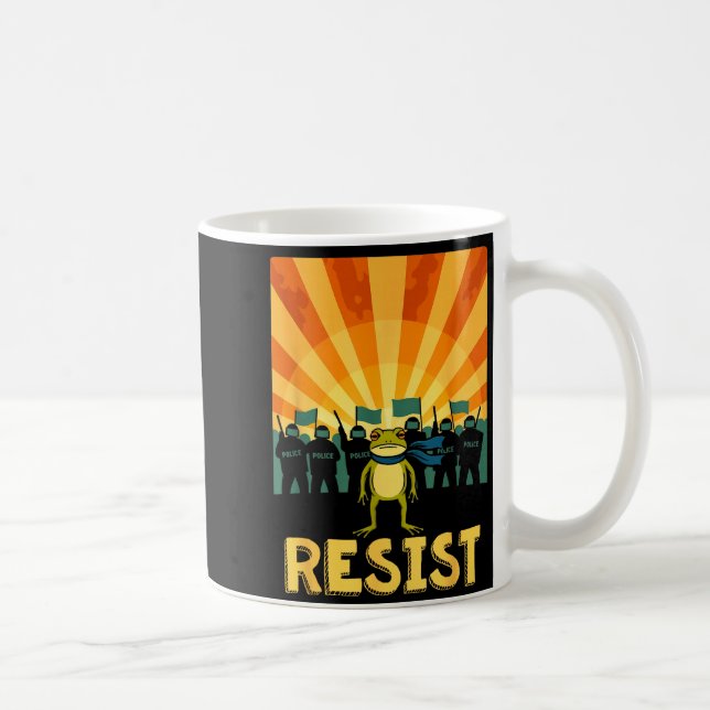 Taza De Café Funny Resist Rtland Frog Protest  (Derecha)