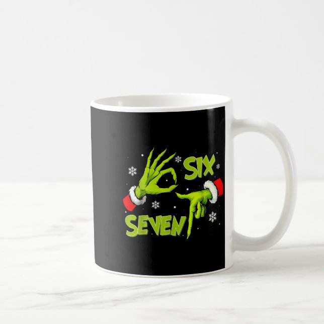 Taza De Café Funny Six Seven 67 Meme 6 7 Christmas Elf Hand Boy (Derecha)