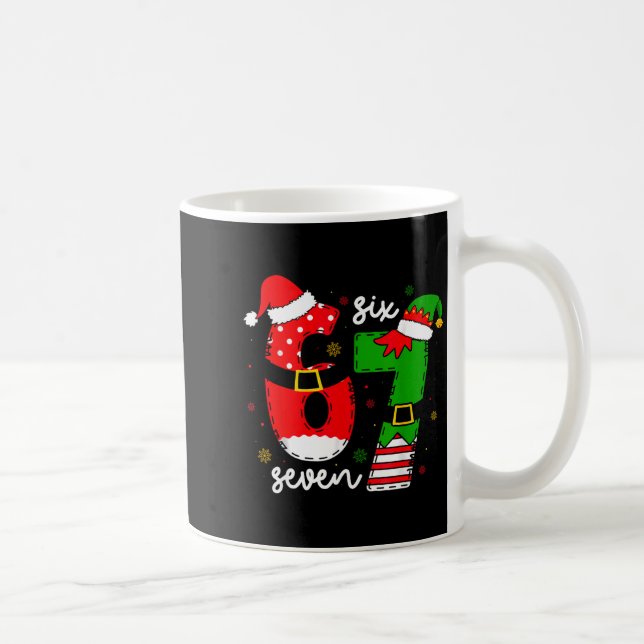 Taza De Café Funny Six Seven 67 Meme 6 7 Elf Santa Christmas Pa (Derecha)