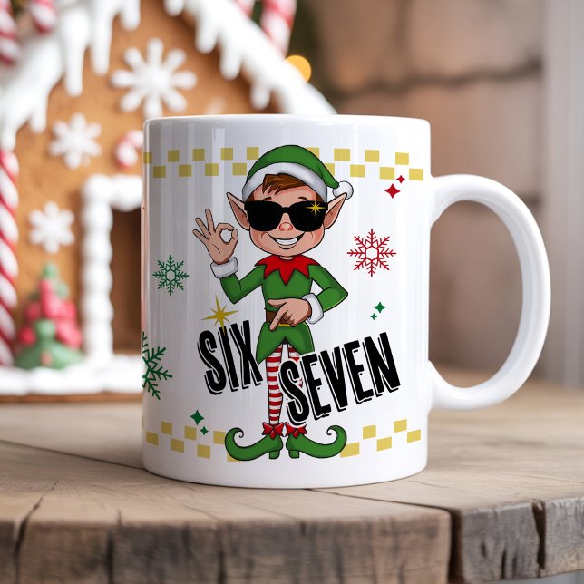Taza De Café Funny Six Seven 67 Meme Xmas Elf Holiday Humor (Six seven 67 funny meme trending retro Xmas santa elf holiday humor Christmas coffee 11 oz mug gift )