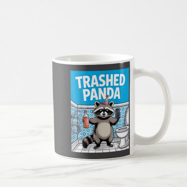 Taza De Café Funny Trashed Panda Raccoon Gets Drunk  (Derecha)