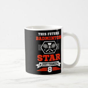 Taza De Café Futura estrella de Badminton acaba de cumplir 8 añ