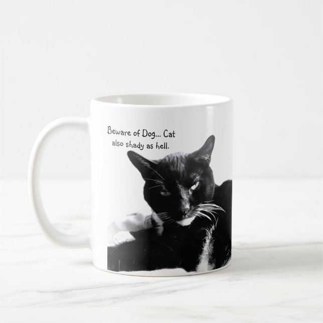 Taza De Café Gato esmoquin con sonrisa sospechosa  (Izquierda)