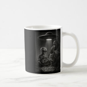 Taza De Café Gato Gracioso Con Alienígenas Y Pizza De Comer De