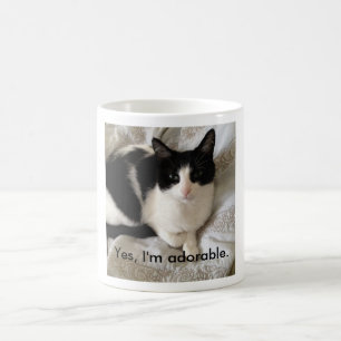 Taza De Café Gato sofisticado: "Sí, soy adorable. "