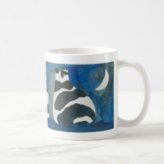 Taza De Café gatos blancos y negros debajo de la luna